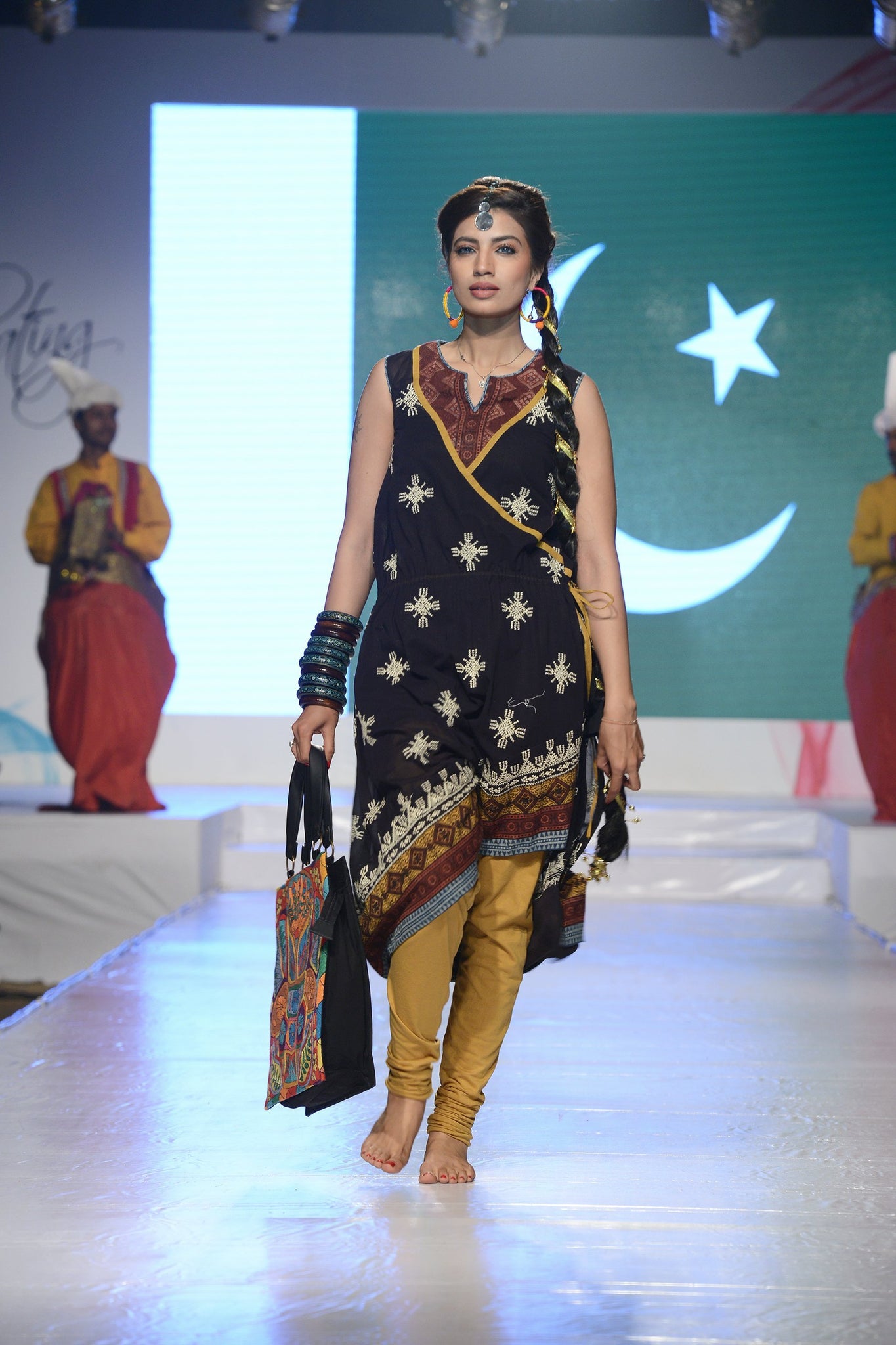 Off the Ramp - Ready to Wear 8