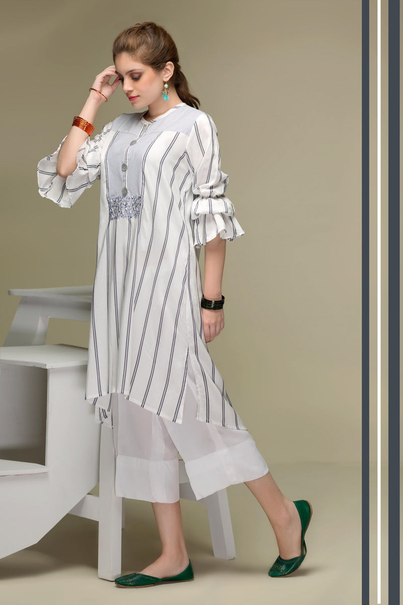 Stripe Hype – Grey and White